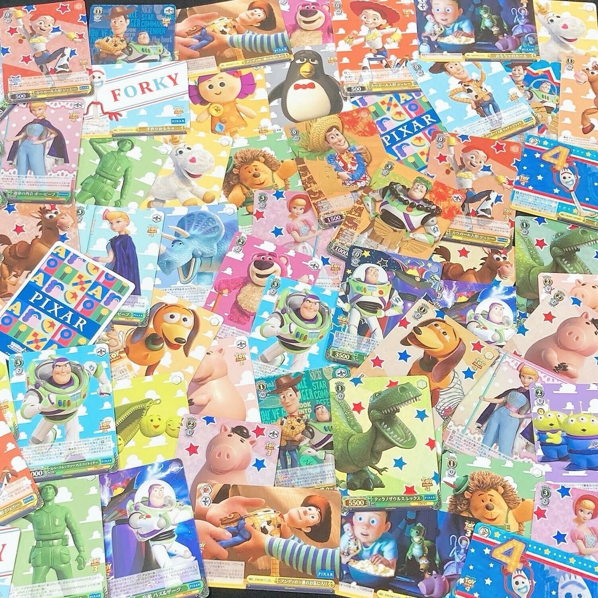 トイストーリー」キャラクターのコレクションカードが登場