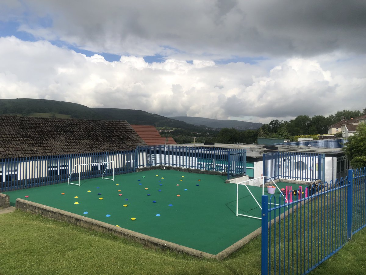 Have space will play cricket <a href="/CwmbachCiW/">Cwmbach CiW Primary School/Y.G.YnG Cwmbach</a> for my first visit <a href="/AberdareCC/">Aberdare Cricket Club</a> as #NationalCricketWeek rolls into town . Looking forward to a full day inspiring players and teachers <a href="/Chance2Shine/">Chance to Shine</a> <a href="/CricketWales/">Criced Cymru / Cricket Wales 🏏🏴󠁧󠁢󠁷󠁬󠁳󠁿</a> <a href="/SportRCT/">Chwaraeon RhCT | Sport RCT</a>