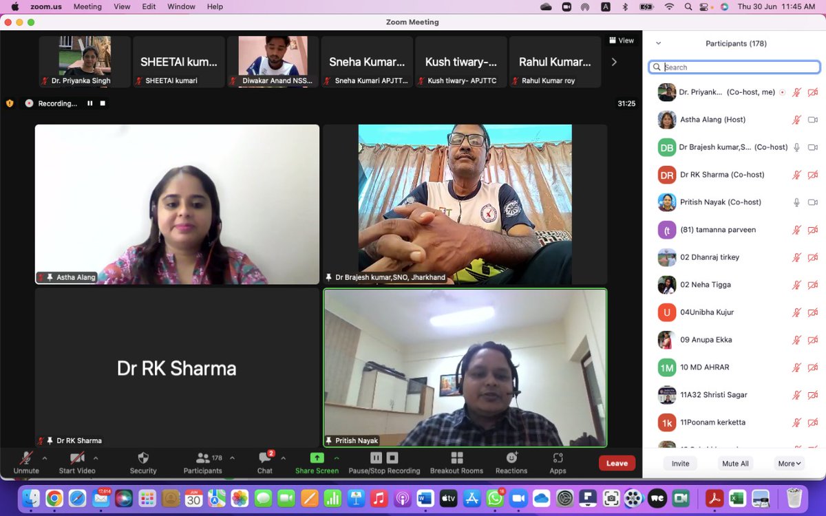 NssRURanchi's tweet photo. Empowering youth with information on Anemia so that they can take actions on ground was and held today for NSS volunteers of Ranchi University🤝 UNICEF Jharkhand.@YASMinistry @asthaalang @UNICEFIndia @sanjayjavin @pritishkumar10 @arjandewagt @_NSSIndia @NSSRDPATNA @BannaGupta76 https://t.co/Ir8ESs5NCA