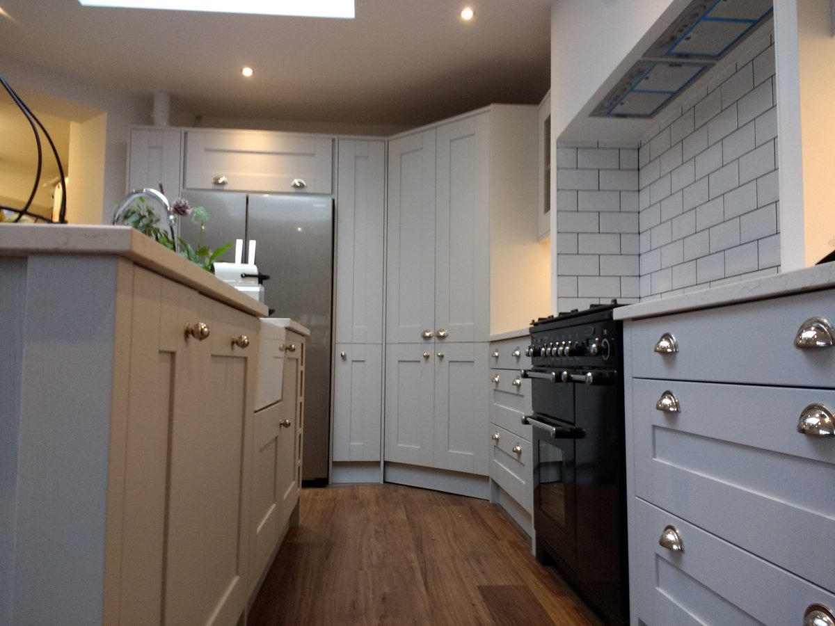 Builderdorm's tweet photo. Simplify your kitchen renovation project by saving time and money with replacement kitchen doors.
https://t.co/S18K7rP8Qp...
#londonkitchen #budgetkitchen #kitchenideas #builderdorm https://t.co/riKRwMwYIA