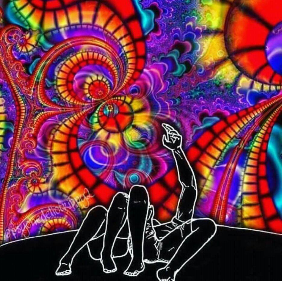 mimosa52862716's tweet photo. I believe, if there is some sort of higher power, the universe is it. The Big Bang theory is based on the fact that the universe is expanding right now. But what if the universe has not always been expanding? What if it's pulsating, and one pulse takes trillions of years, and ... https://t.co/lQbavhxvIS
