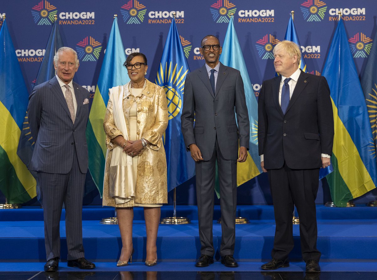 AfricaFactsZone's tweet photo. Rwanda's Paul Kagame has replaced UK's Prime Minister Boris Johnson as the new Chairman of the Commonwealth of Nations.

He was the Chairperson of the African Union (AU) from 2018-2019. https://t.co/sBWUWdluhk