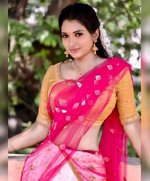 cuck_h's tweet photo. तगड़े मुस्लिम मर्द का औजार देखने के लिए संस्कारी लड़कियां ऐसे ही तिरछी नजर से झलक पाने को बेकरार रहती है https://t.co/TJMF5QlZ21