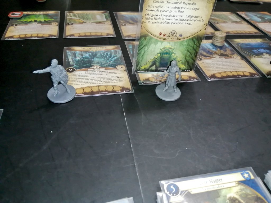 Jota47793253's tweet photo. La conspiración de Innsmouth finalizada!
Honor y gloria para #LeoAnderson, #LukeRobinson y #TrishScarborough quienes impidieron - a costa de su cordura- que el planeta quedara sumergido para siempre y emergiera
Y'ha-nthlei.
Incluye spoilers.
#ArkhamHorrorLCG https://t.co/j8WHov17fb