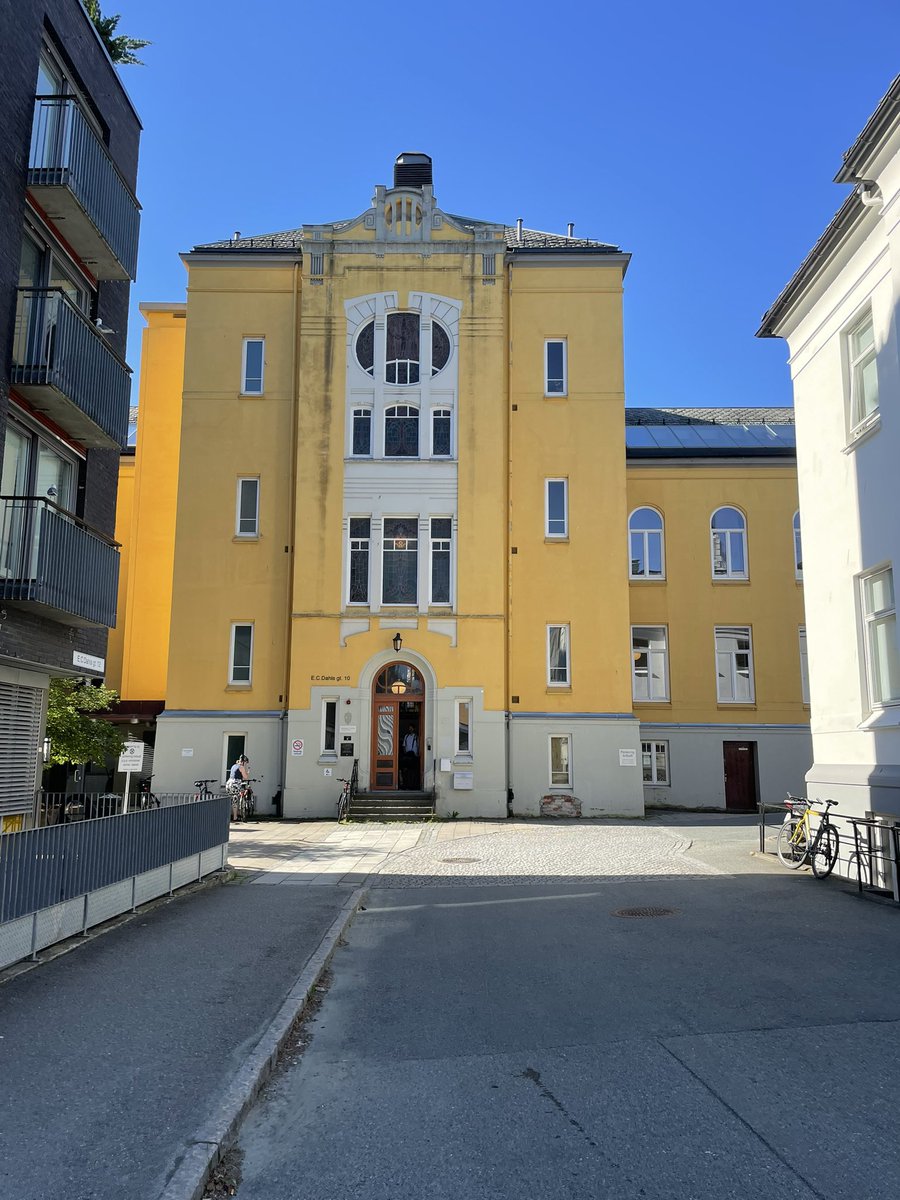 Jonathan_Doney's tweet photo. And today’s office…
Delighted to be working with colleagues at @NTNU on developing awareness of Ut Forskerne or the RE-Searchers here in Norway. @RobFreathy #REatExeter https://t.co/bcem8OZYXB