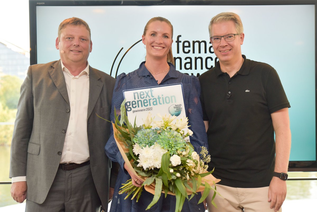 „Das Gesicht der #Finanzwelt ist nach außen leider vorrangig von Männern geprägt. Dabei gibt es etliche erfolgreiche, junge wie ältere Frauen, die in diesem Sektor viel bewegen“ sagte <a href="/MeckGeorg/">Georg Meck</a> bei der Premiere des #femalefinanceaward in Frankfurt #femaleempowerment #focusmoney