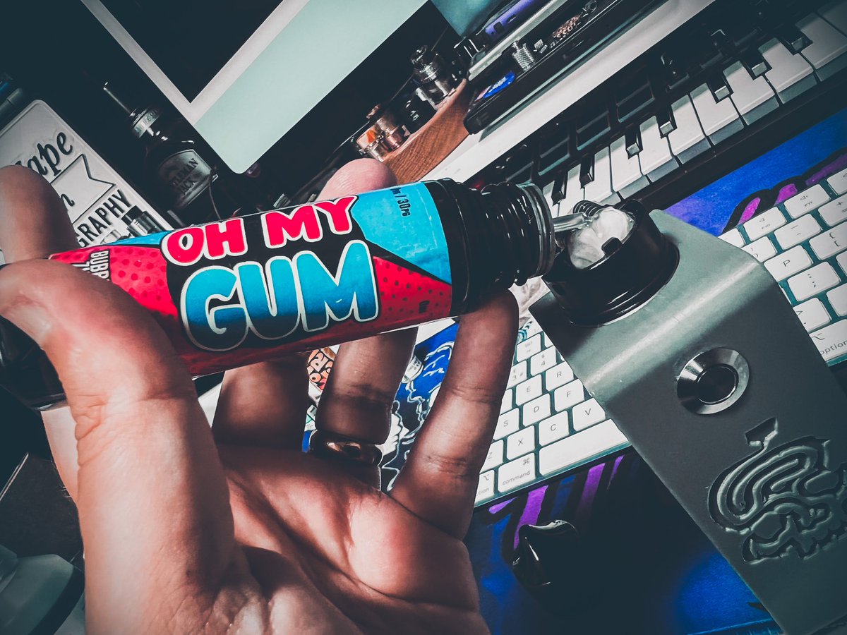 Hitting some #omg from @vapinghamster today for that amazing fresh bubblegum flavour 

On the <a href="/overkillmods/">overkill mods uk</a> 

#vape #vapeuk🇬🇧 #vapers #vapecommunity #vapstagram #thevapemanphotos #vapephotography #vapingsaveslives #vapeofinstagram #vapefam #welikeflavour