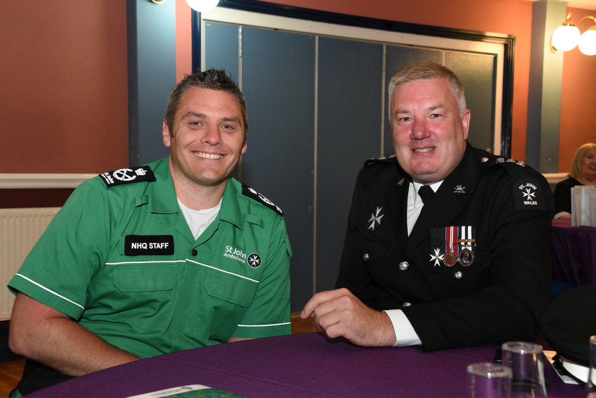 We celebrated long-serving staff and volunteers in mid Wales on Tuesday, the third of six events to recognise the very lifeblood of #TeamWAST – its people – and in particular, their length of service.

Congratulations to all of our recipients 🎖️

shorturl.at/rIL56