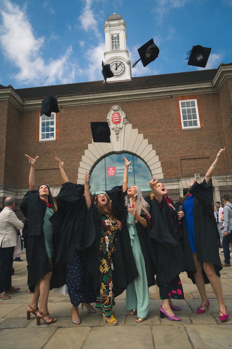MiddlesexUni's tweet image. The countdown to graduation has officially begun 🎓 We can’t wait to celebrate with you all during our two-week long graduation event starting next week 🥳 We'll be sharing your pics and posts, so tag us or use #MDXGrad in your tweets to get a big #TeamMDX shout out 💪