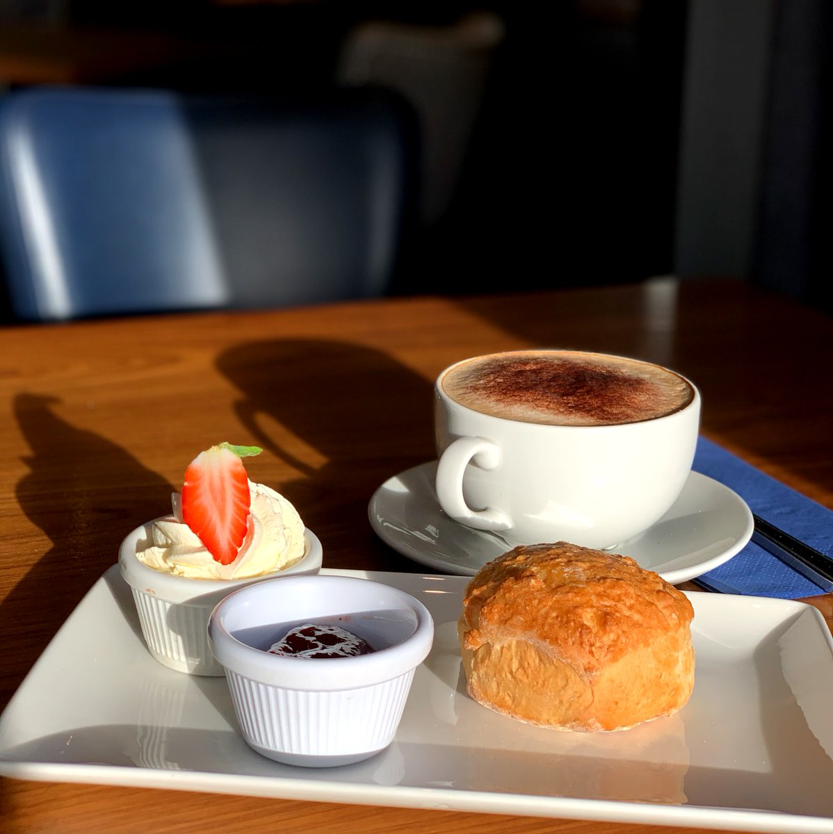 MooringsMwell's tweet photo. There is nothing better than a morning coffee and scone! ☕
Pop in to the Moorings! 

#mooringshotel #restaurant #coffeemenu #coffee #scone #morning #goodmorning #mondaymorning https://t.co/AdUOsBFBMd