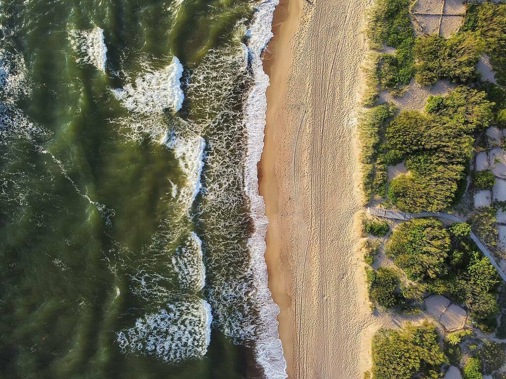 IgnRy's tweet photo. #waves #wind #summer #sunset #beach #myLithuania #djimini2 https://t.co/M0Q6jK6kR2 https://t.co/YaM8SA0mbo