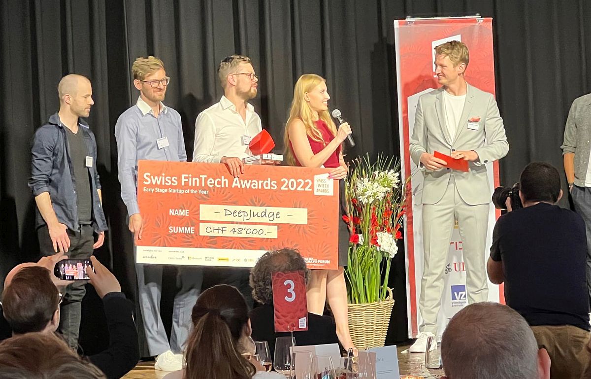 Swiss FinTech Awards 2022 - find out who are the winners and why Urs Hölzle encouraged start-ups to celebrate mistakes startupticker.ch/en/news/swiss-…