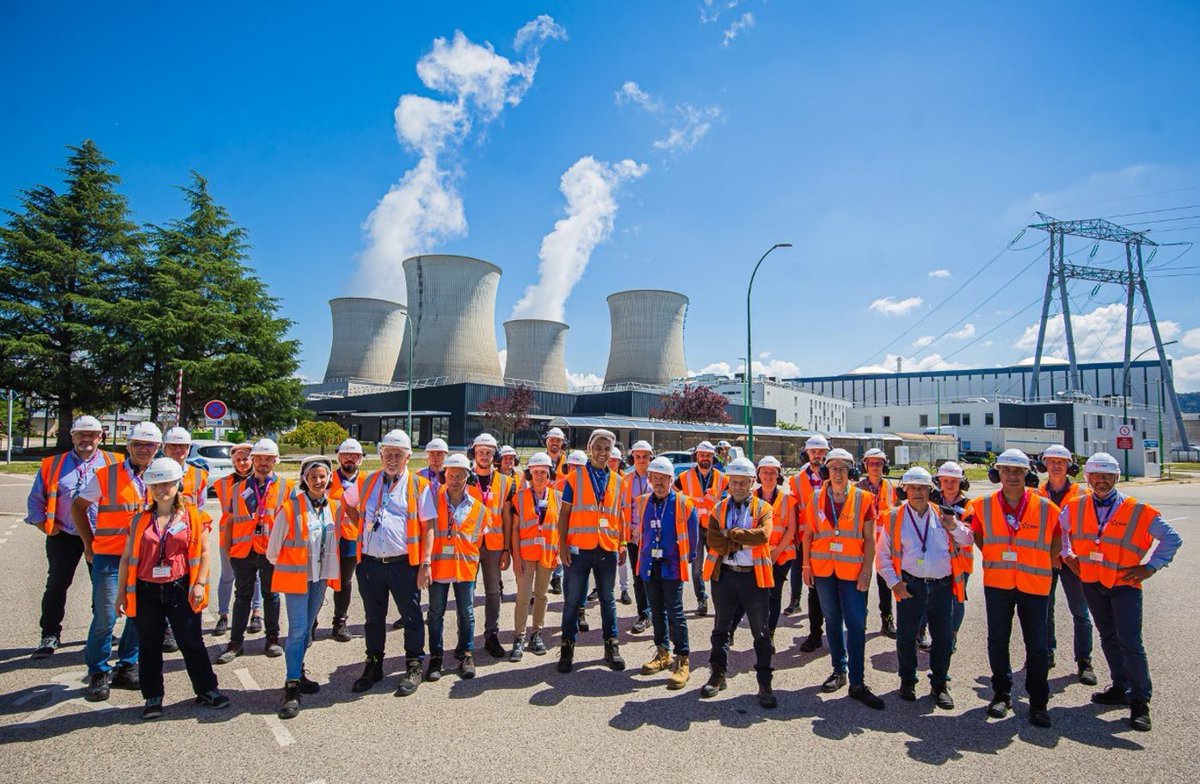 Departement_AIN's tweet photo. #Réseau Rencontre des adhérents du label #Originain sur le site d'@EDFBugey ☑️Au programme : conférence et échanges autour de la problématique du recrutement dans l'#Ain, visite de la centrale nucléaire ➕d'infos : https://t.co/18EYHzZMVm https://t.co/qDPBzC1ywE