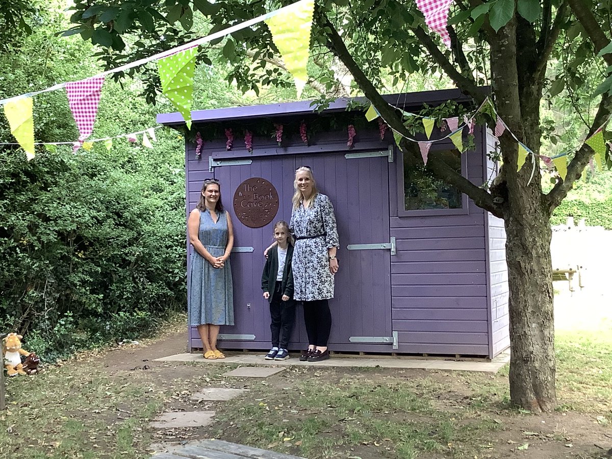 NeedwoodOf's tweet photo. We have officially opened our fantastic Book Cave today! With thanks to the Duchy of Lancaster for funding, Solid Sheds and Mrs Neeson, Library Lead who has managed the project! A wonderful space for the children to read for pleasure. #reesmetaldesigns #JohnTaylorMAT #LRC https://t.co/yo4N2OQW9s