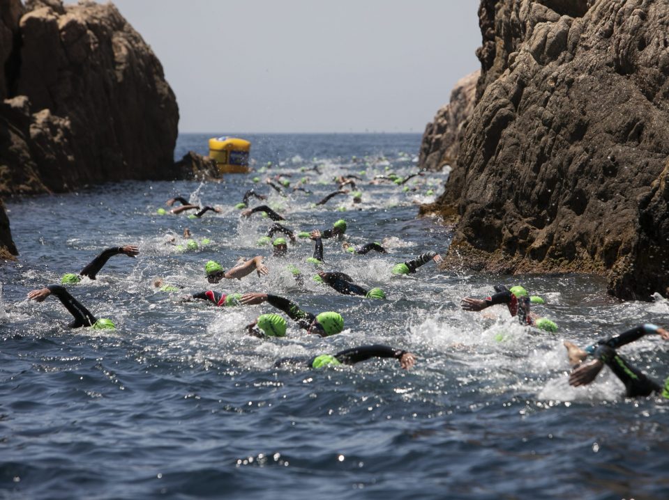 SantaCristinaAJ's tweet photo. ℹ️ Aquest dissabte, 2 de juliol, se celebra la Copa #Marnaton eDreams 2022 🏊
💬 Concretament, la sortida dels 6 km surt des de la Cala Canyet de Santa Cristina d'Aro, amb arribada a Sant Feliu de Guíxols.
📲 Més info i inscripcions al web https://t.co/Ao9WS6jN50
#copamarnaton https://t.co/tKTLWa0BQ0
