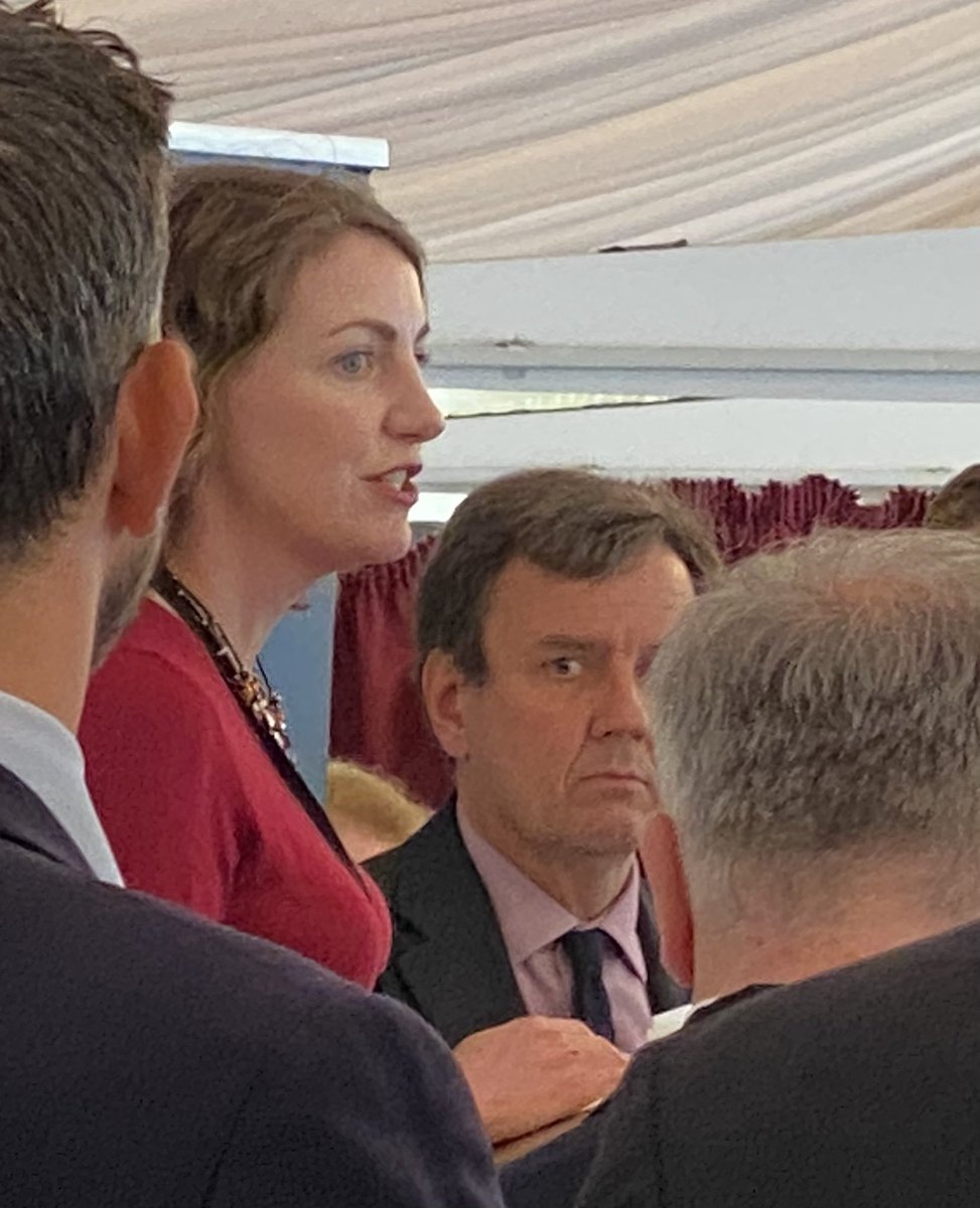 Tom White tweet media