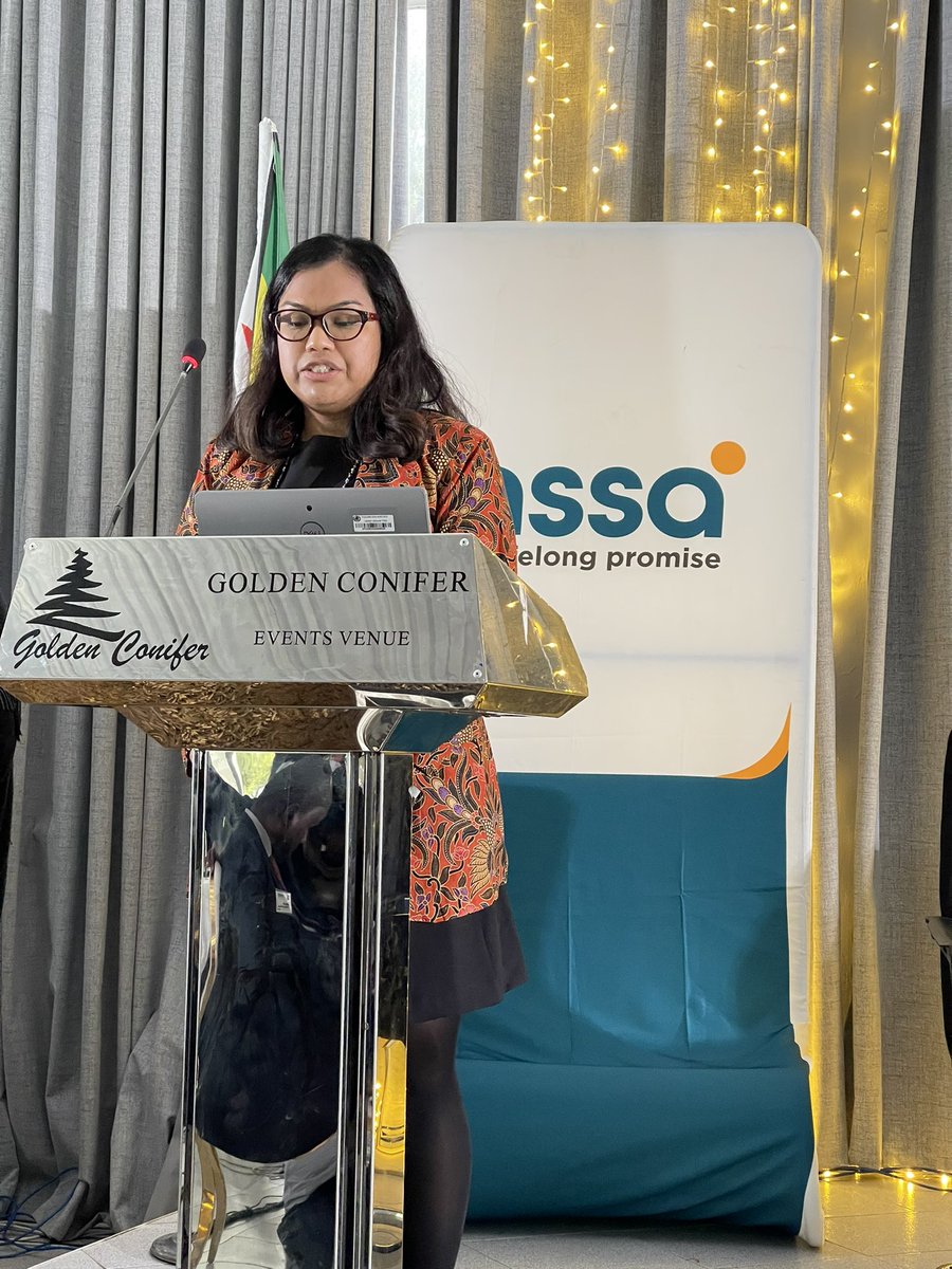 WHO_Zimbabwe's tweet photo. “We are working on our family skills program as peer support is important in preventing drug use amongst the youth,” says @UNODC_PTRS Associate Programme Officer, Sanita Suhartono during the @Pamumvurizwe breakfast meeting on alcohol &amp; substance abuse https://t.co/hxRFd1oElK