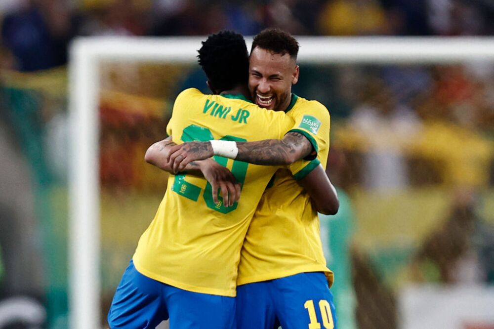 SrNaninho's tweet photo. NEYMAR JR: "Mbappé hizo una gran temporada, Benzema también, pero por lo que he visto, el mejor es Vini." https://t.co/JzfG0VGYNU
