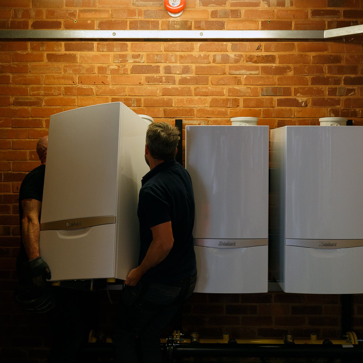 Unitary Engineering Services (@uesltd) on Twitter photo This summer's school projects are officially underway!
Here's a recent photo of the team putting a final <a href="/vaillantuk/">Vaillant UK</a> unit in place.
#boiler #vaillant #HVAC This summer's school projects are officially underway!
Here's a recent photo of the team putting a final <a href="/vaillantuk/">Vaillant UK</a> unit in place.
#boiler #vaillant #HVAC