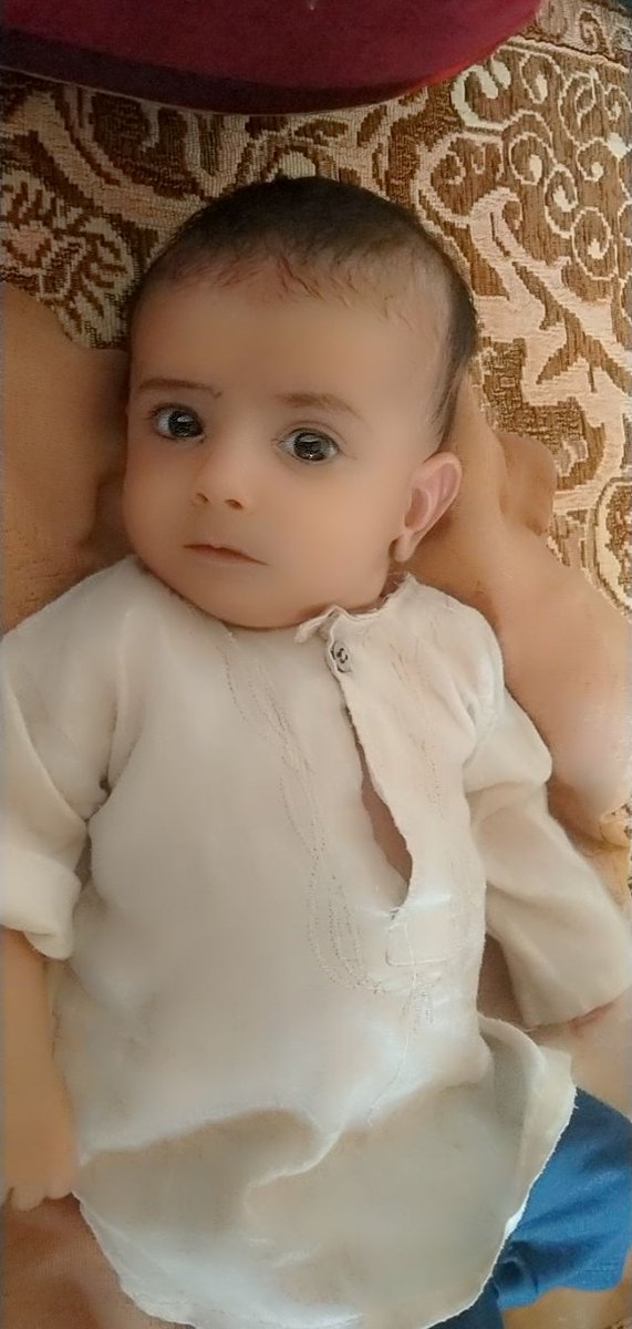 cRakedvkmZSfaT5's tweet photo. راشد سرپرہ کا دو مہینے کا بیٹا اپنےباپ کے آنے کا منتظر 😥💔💔😥 
#releaseRashidSarparahandZakirSarparah
@BalochistanPost @NageenFayyaz @HameedaNoor4 https://t.co/r4wjrcA7NL