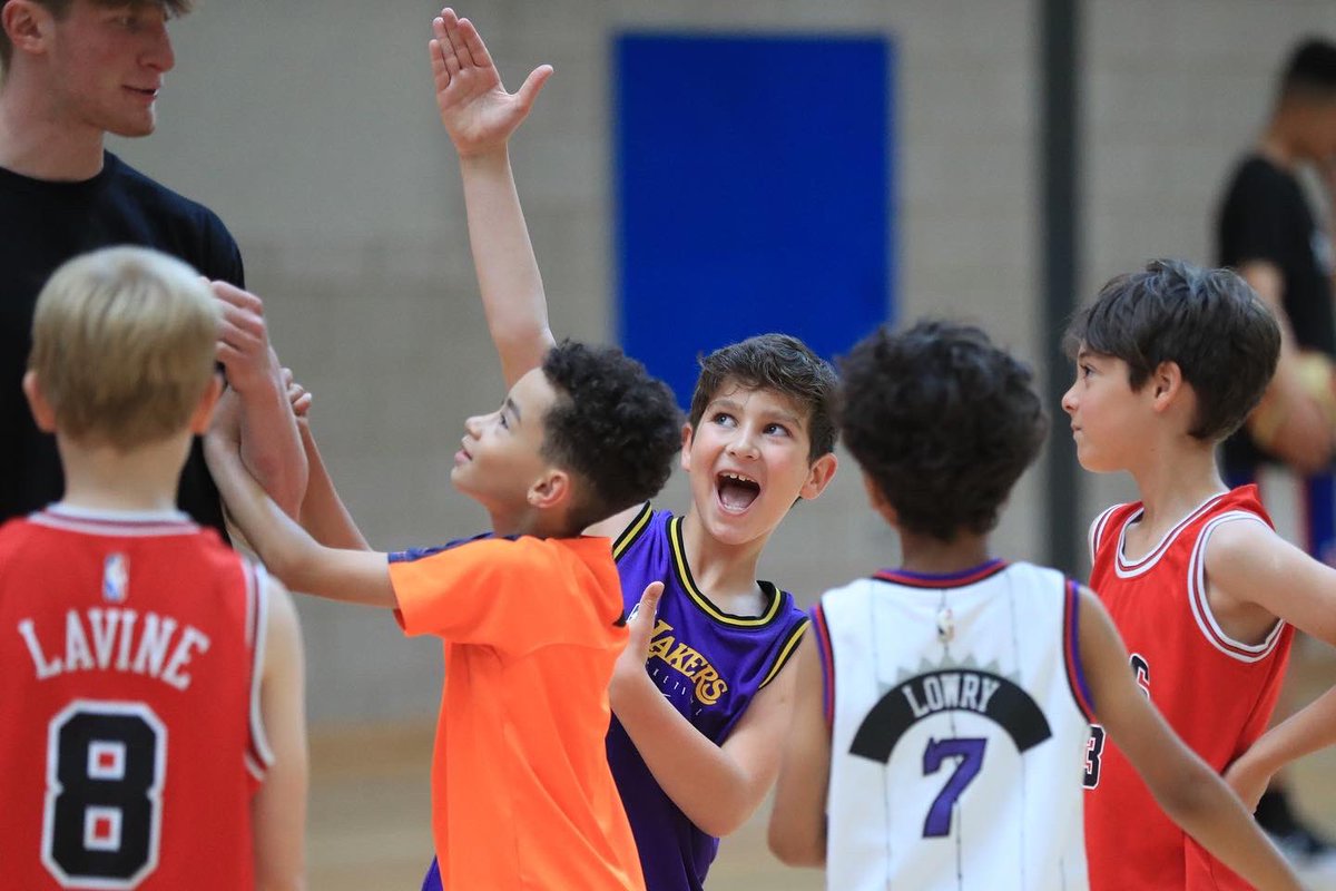 SCEBasketball's tweet image. Hands up if you want to attend our Development Camp from 2nd - 5th August! Camp places can be booked on our website (link in bio)..

#southcoastelite #brighton #basketball