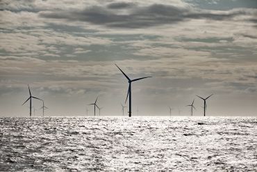 Its Global Wind Day! See how an Oxford research team from @oxengsci has improved engineering design for offshore wind turbines, to enable the economic scale up of wind energy ox.ac.uk/research/resea… @thecarbontrust @oxengsci @St_Catz #OxfordImpacts #SDG13 #SDG7 #offshorewind