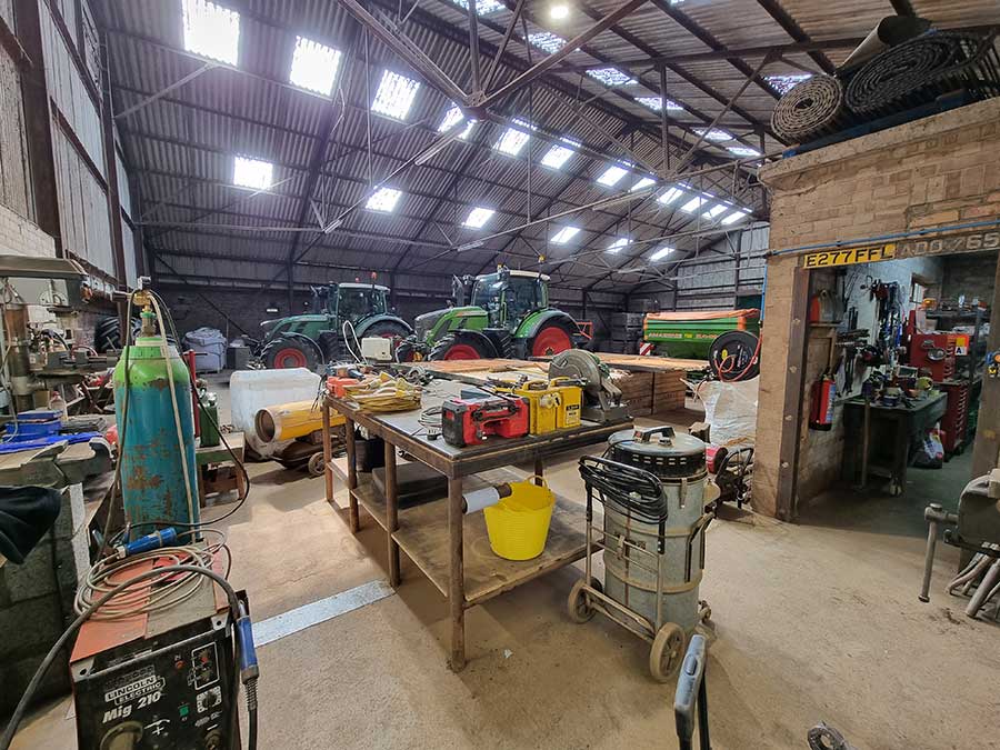 MJPATTesting's tweet image. A typical range of businesses we PAT test for - from factories to farms to reptile suppliers.
#PATtesting #SoleTrader #SmallBusiness #ElectricalSafety #pattester #InServiceInspection #PortableApplianceTesting