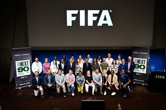 sportCIES's tweet photo. 2⃣8⃣ legends from the world of football ⚽️ recently gathered in Switzerland 🇨🇭 for The Next 90. Read the full report ✍️ 👉 #TheNext90 #sportbusiness https://t.co/CA1w4kAAv4 https://t.co/FDs38F1KWU