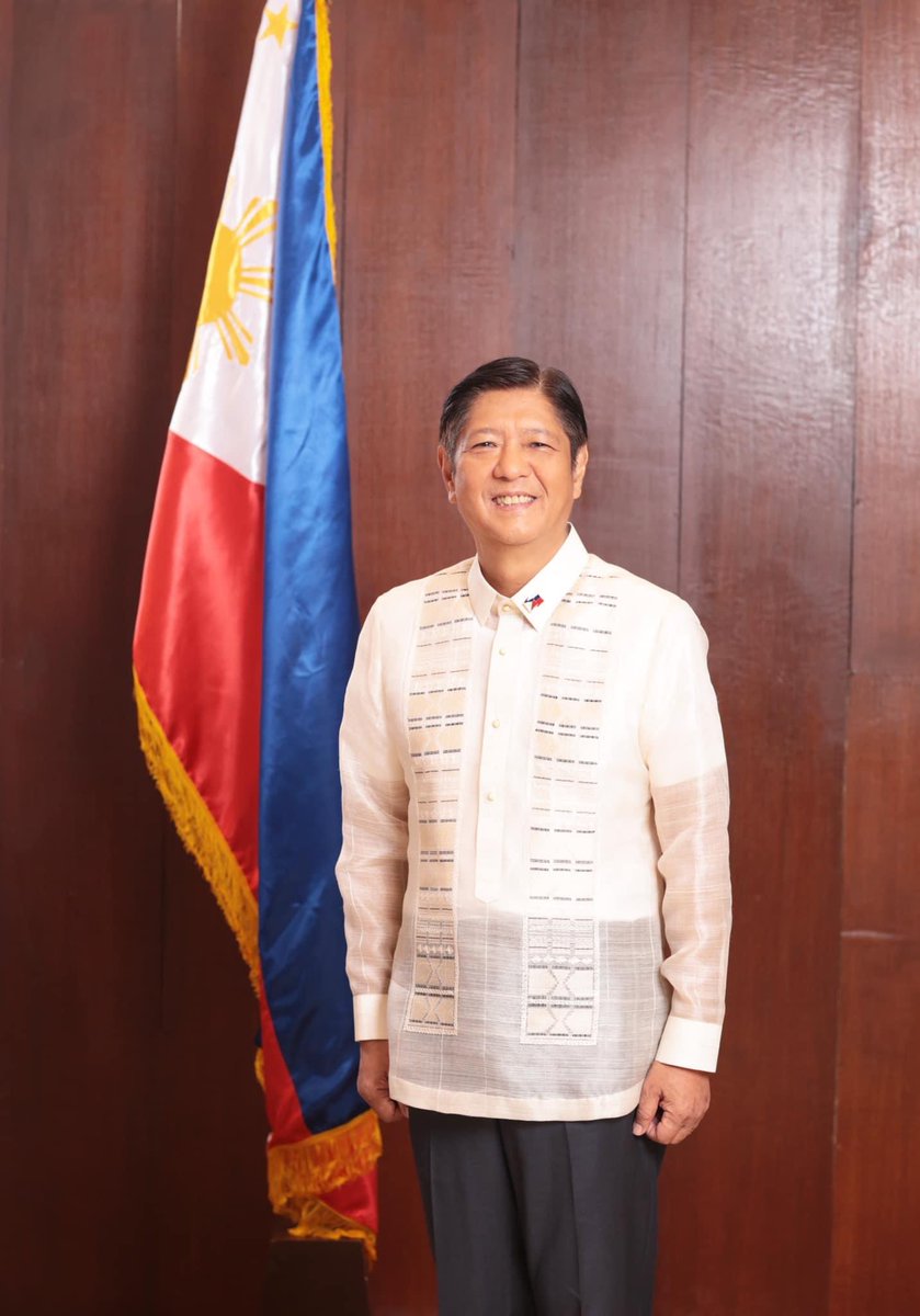 joannapauladich's tweet photo. Our 17th President 🫡🇵🇭
@bongbongmarcos congrats! 🙏💝💜
#PBBM #OurPresidentMarcosJr https://t.co/BHyQ0cbXpV
