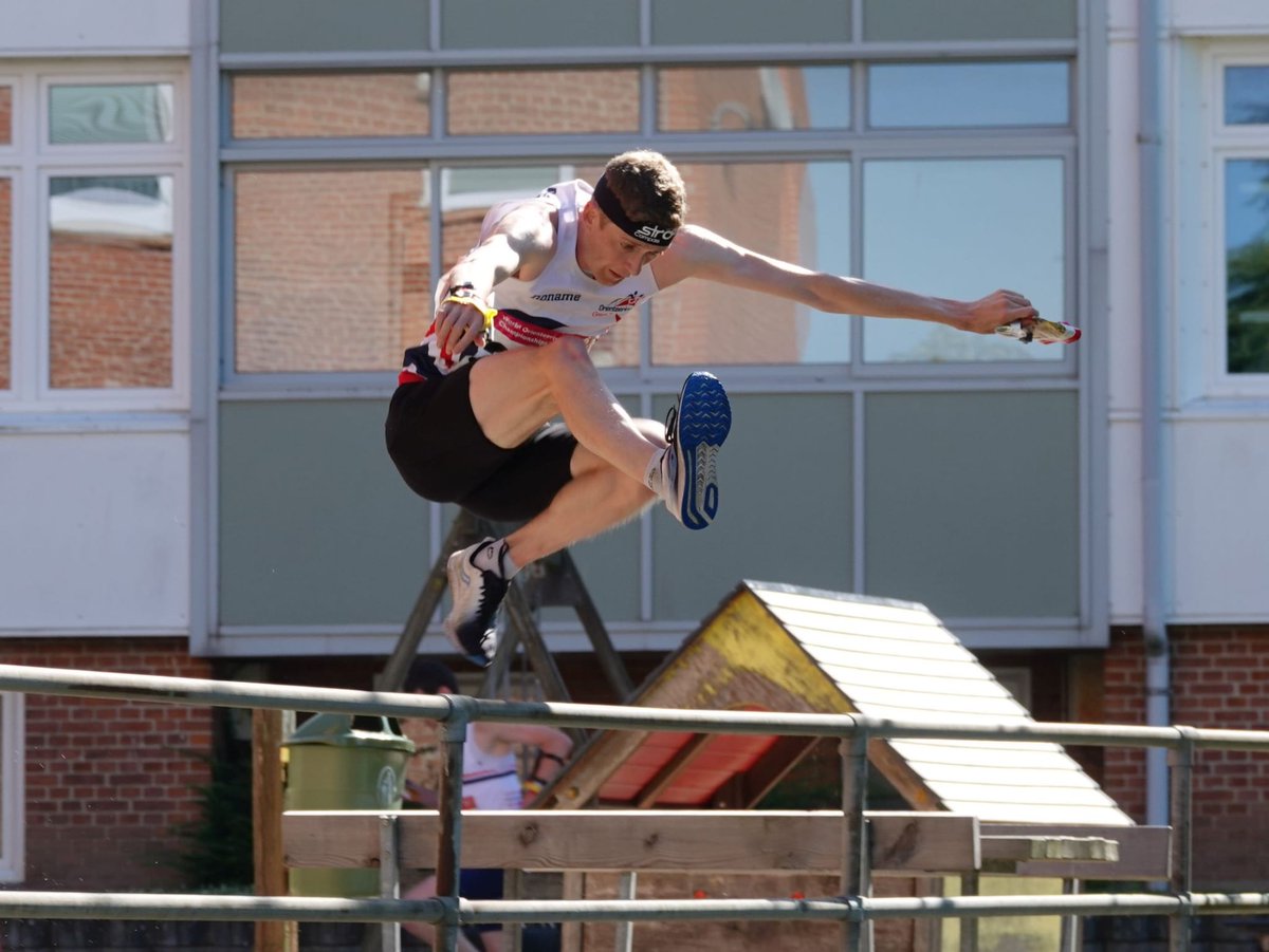 OnTheRedLineO's tweet photo. Qualification for this evening's @orienteeringWOC Sprint Finals has wrapped up. Thanks to @MaprunnerGB for "@Ralph_Street flies to the final" @GBRorienteering @sloweb @ShefUniOclub https://t.co/LtyGKeojSb