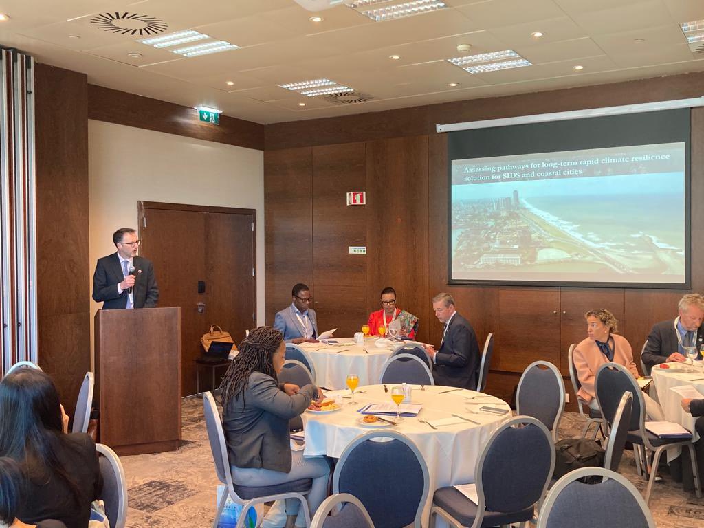 <a href="/ORRAAnews/">Ocean Risk and Resilience Action Alliance</a>’s new Programme and Risk Director, <a href="/chipc27/">Chip Cunliffe</a> making opening remarks at the Commonwealth Blue Charter breakfast on “assessing pathways for long-term rapid climate resilience solutions for #SIDS and #coastal cities” 🌊

#BackBlue #UNOceanConference2022