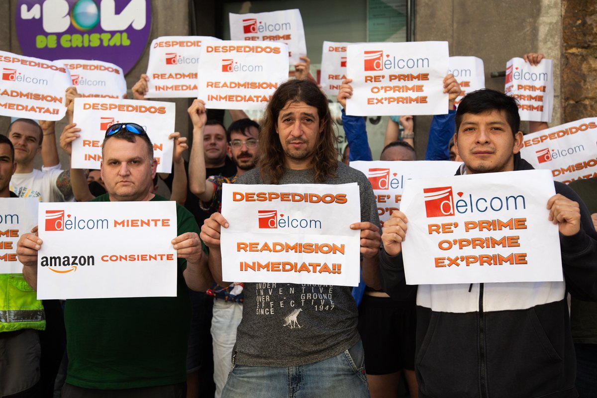 Miquel_R's tweet image. El caso de los trabajadores de Delcom, subcontrata de Amazon, despedidos por sindicarse. Estos días en Astúries tuve la oportunidad de conocer su caso, que explicaron antes de la presentación del libro 'Antifascistas' en Uviéu y Xixón.  Aquí más info 👇nortes.me/2022/05/09/la-…
