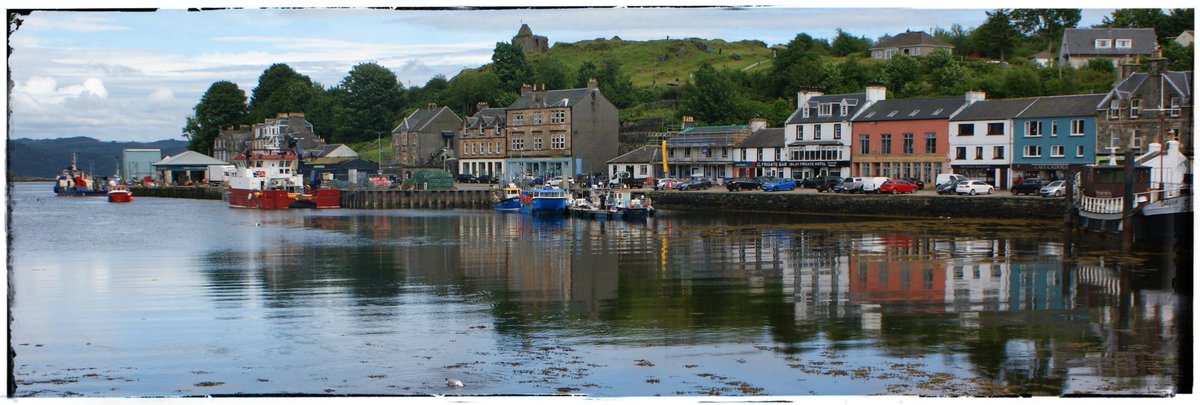 macleod_robert's tweet photo. #Tarbert #Argyll after the rain stopped. https://t.co/FFHCbLC7FR