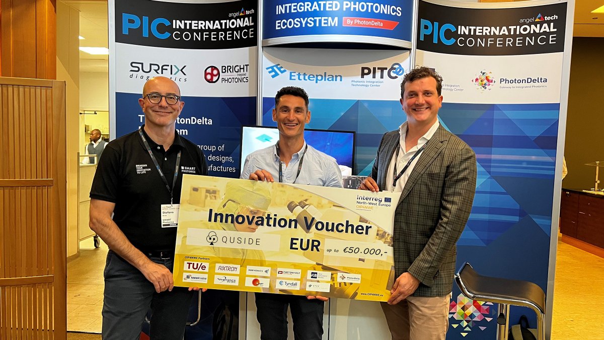 OIP4NWE (@oip4nwe) on Twitter photo 💪💡Congratulations to Domenico Tulli (<a href="/dtulli81/">Domenico Tulli</a>), Co-founder & CTO of <a href="/quside/">Quside</a> and the team on the <a href="/INTERREG_NWE/">Interreg NWE</a> <a href="/OIP4NWE/">OIP4NWE</a> voucher!
#innovation #project #pic #quantum #computing #QRNG #europe oip4nwe.eu 💪💡Congratulations to Domenico Tulli (<a href="/dtulli81/">Domenico Tulli</a>), Co-founder & CTO of <a href="/quside/">Quside</a> and the team on the <a href="/INTERREG_NWE/">Interreg NWE</a> <a href="/OIP4NWE/">OIP4NWE</a> voucher!
#innovation #project #pic #quantum #computing #QRNG #europe oip4nwe.eu