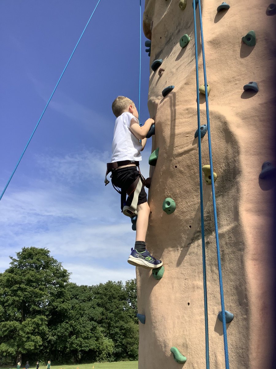 rquellinsclass's tweet photo. We are still talking about Sports Week in Year 1! The climbing wall was brilliant and we loved working with GB athlete Katie Stainton! 🧗🏃‍♀️ https://t.co/EZG88ANRjd