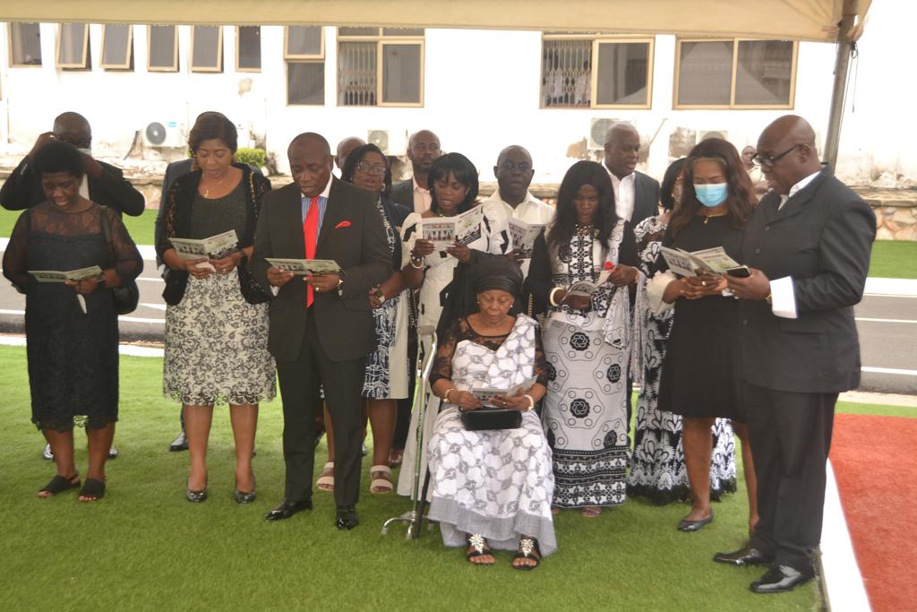 Martyrs Day!

Wreath-laying ceremony at the forecourt of the Supreme Court. 

Remembrance service at Christ the King Church starts at 10 am.