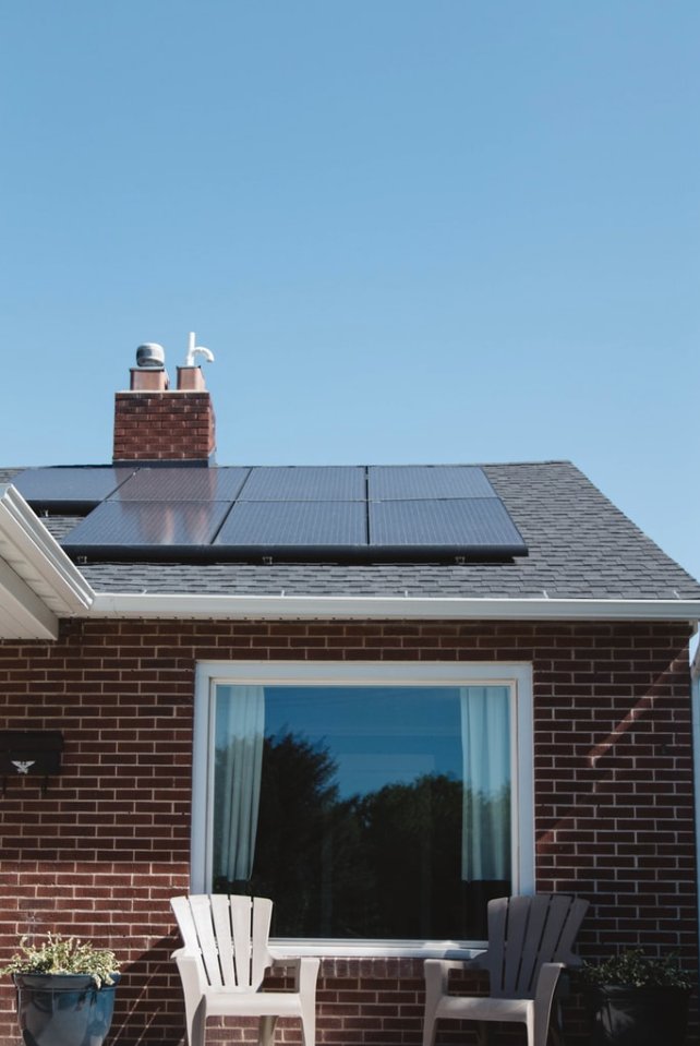 With energy prices set to rise again later this year, it’s well worth maximising the output of your solar panels by arranging a thorough clean #solarenergyScotland #energyprices #saveenergy #solarpanelenergy spmltd.co.uk/solar-panel-cl…