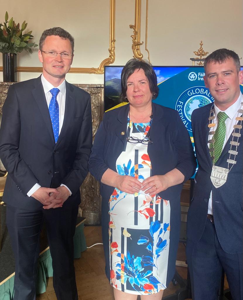 countykerry's tweet photo. Cathaoirleach @CllrFlynn and Chief Executive Moira Murrell are in London for the launch of 'An Turas Mór' the global Irish festival which will take place in October
#turasmor #Kerry https://t.co/zWzWMPnhmC