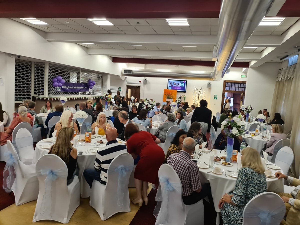 leonard_design's tweet photo. Last night we attended the fantastic #Nottingham @CentralRefugeWA 10th anniversary event. This year they aim to raise £10K to help women &amp; children live #FreeFromFear of #DomesticAbuse and other atrocities.

Donations: https://t.co/JEpAqOsqFc 

#CelebrateCentral #10YearsStronger https://t.co/bYvVfwoTFE