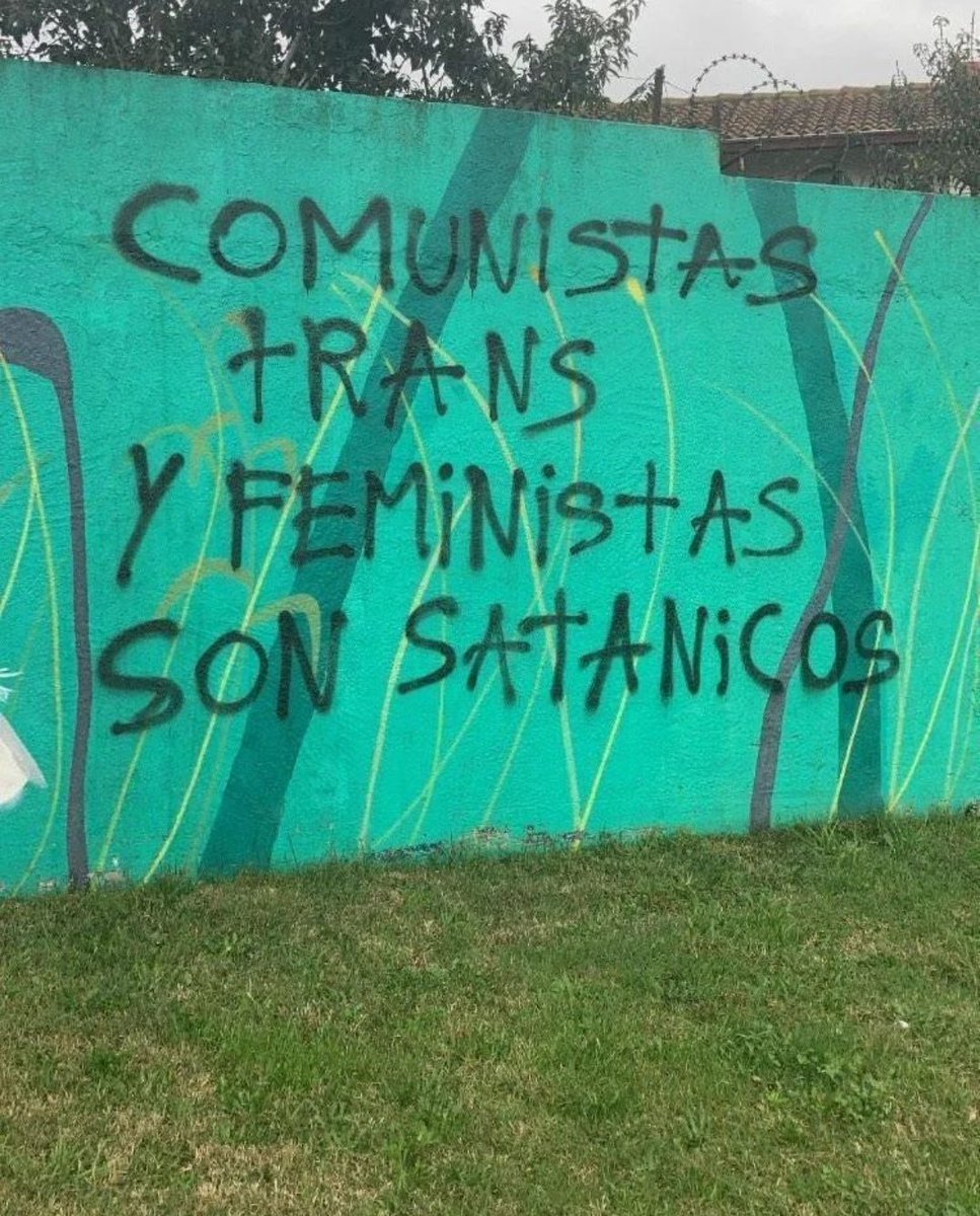 Authentic Facha Hours tweet media