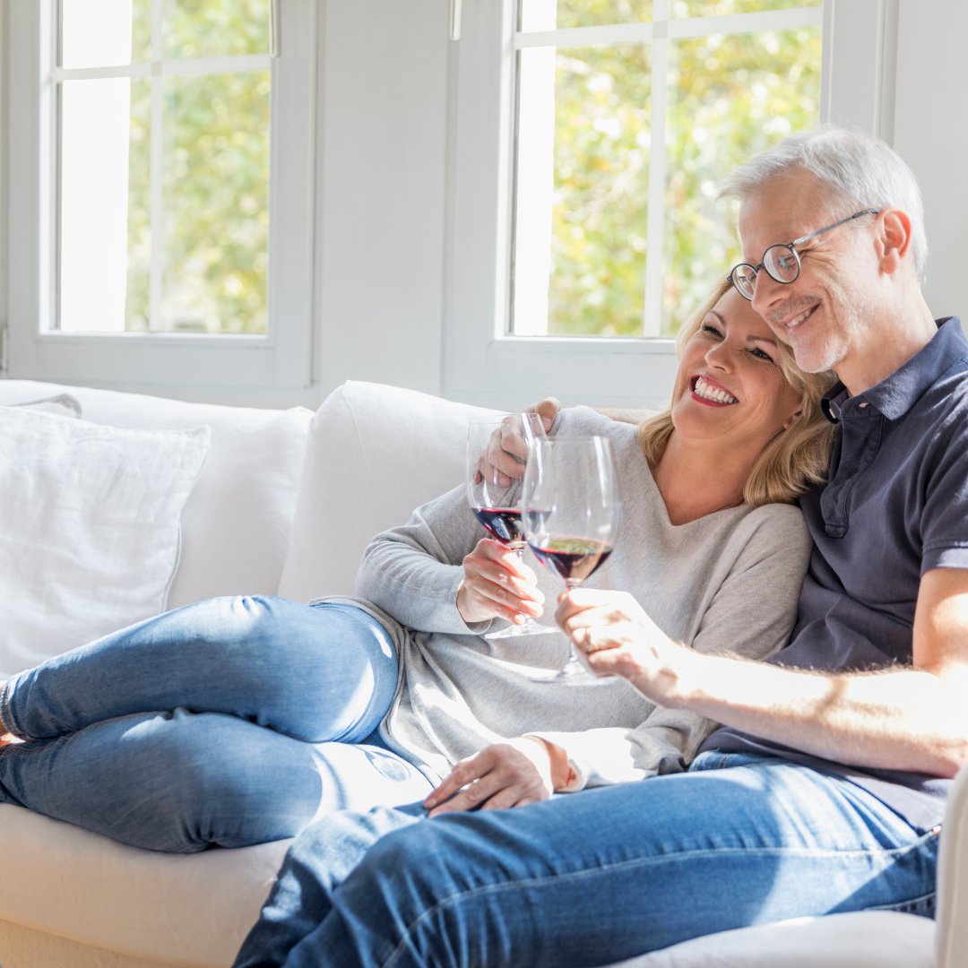 The weekend is slowly starting to approach!🎉

Are you planning to enjoy your weekend with a glass of wine while you relax and unwind with a film, a book or over a meal?🍷📖📺

bit.ly/3koKMnn