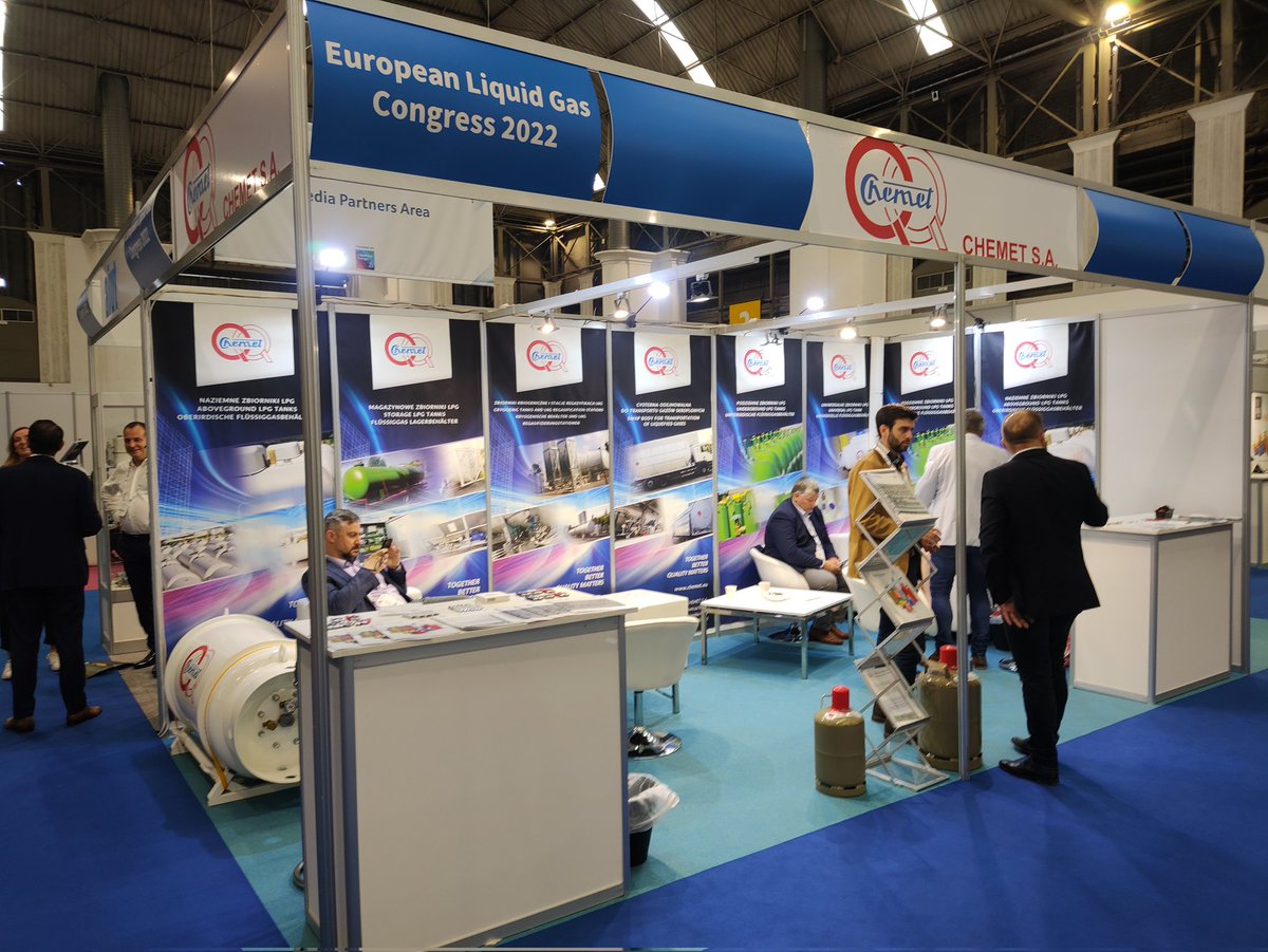 POGP_pl's tweet photo. Liczne twarze @POGP_pl - nasi członkowie prezentują się na branżowych targach #europeanlpgcongress @LiquidGasEurope w Barcelonie. @UndGok @Hexagon_Ragasco #aiut #chemet https://t.co/ZtEYDTG5Zy