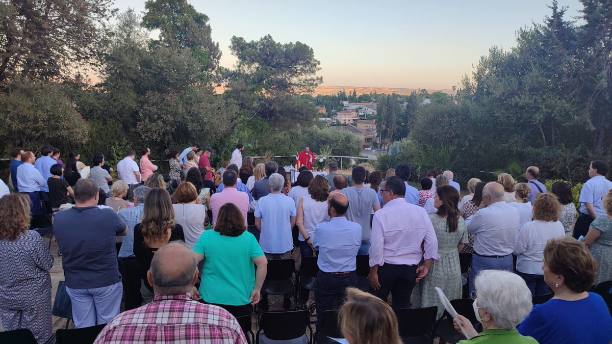 Cursillos de Cristiandad clausura el curso <a href="/mcccordoba/">Cursillos de Cristiandad Córdoba</a>

lavozdecordoba.es/?p=338379