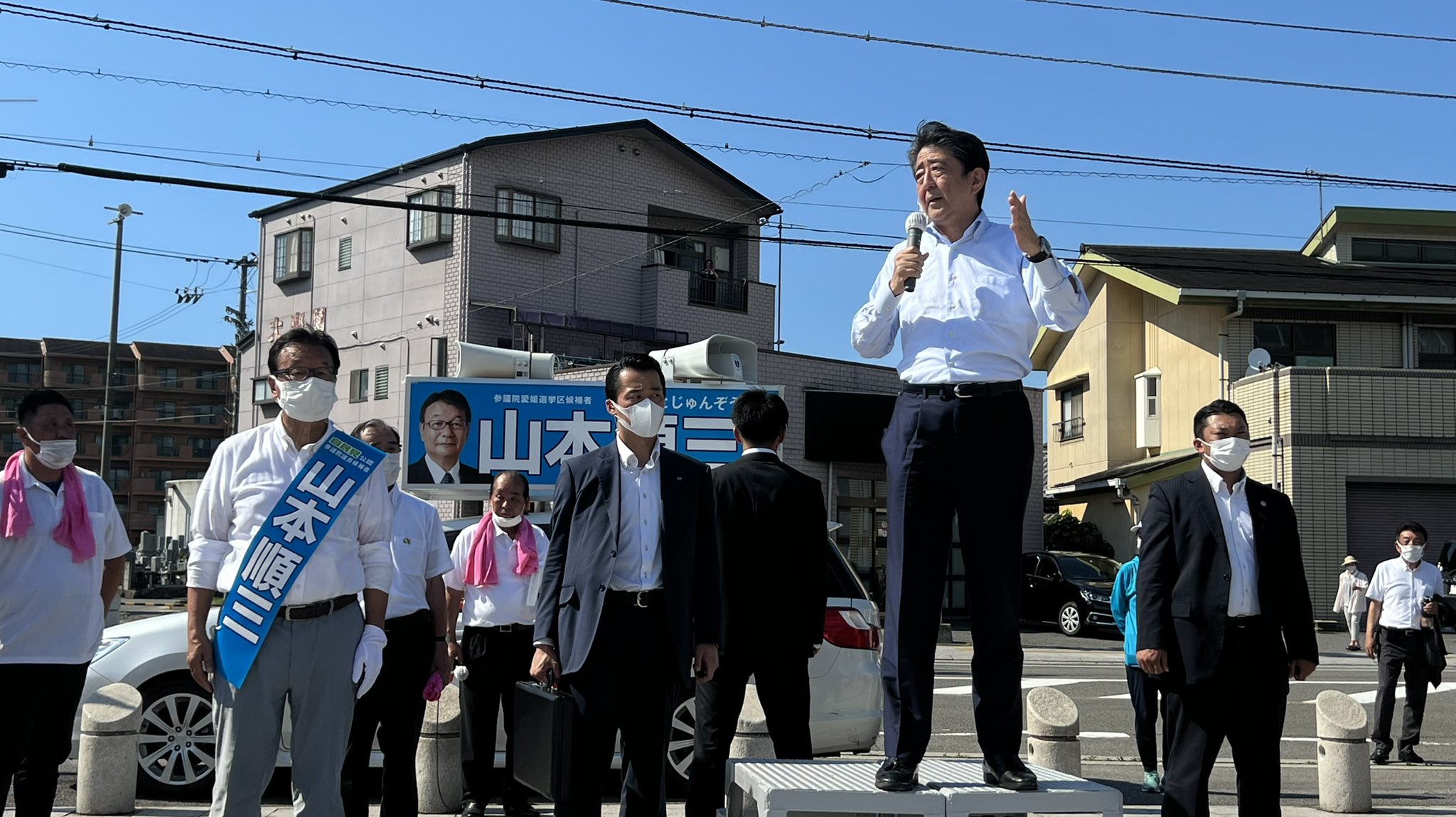 安倍晋三 (@AbeShinzo) / X