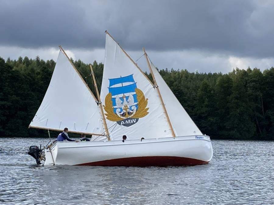 APawlowski79's tweet photo. No to teraz Mazury i ⛵️. Synek  Marynarz z patentem ❤️ sztuk raz.
#dumnytata #amw https://t.co/BCZWmWB55W