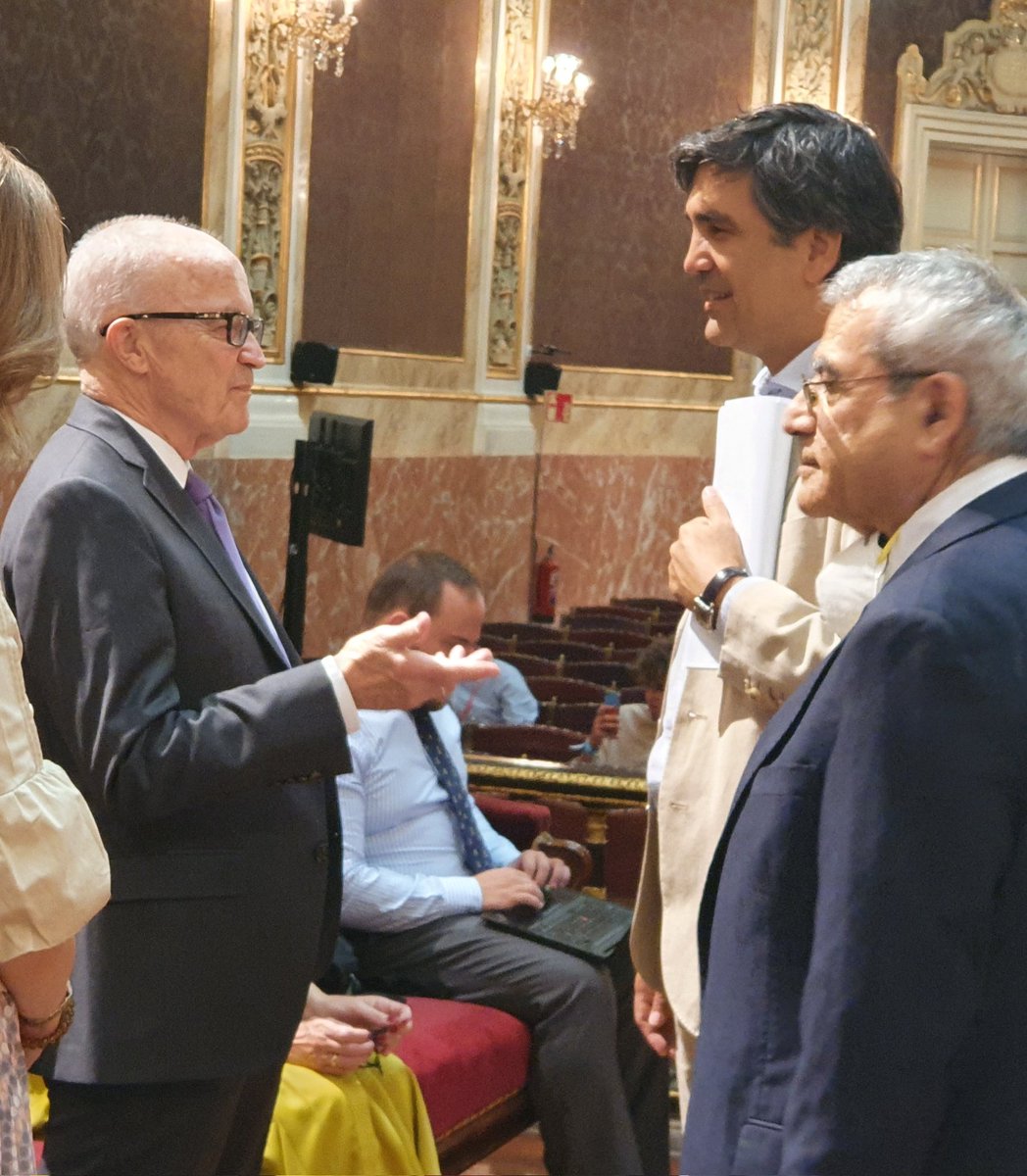 gongarand's tweet photo. Un placer inaugurar @CongresoASEPELT en @Unicomplutense con la participación del Premio Nobel de Economía Finn Kydland 

Una gran oportunidad para debatir sobre la importancia de la política económica en el contexto actual para garantizar un #crecimiento #sostenible e #inclusivo https://t.co/VDujPHXEN9