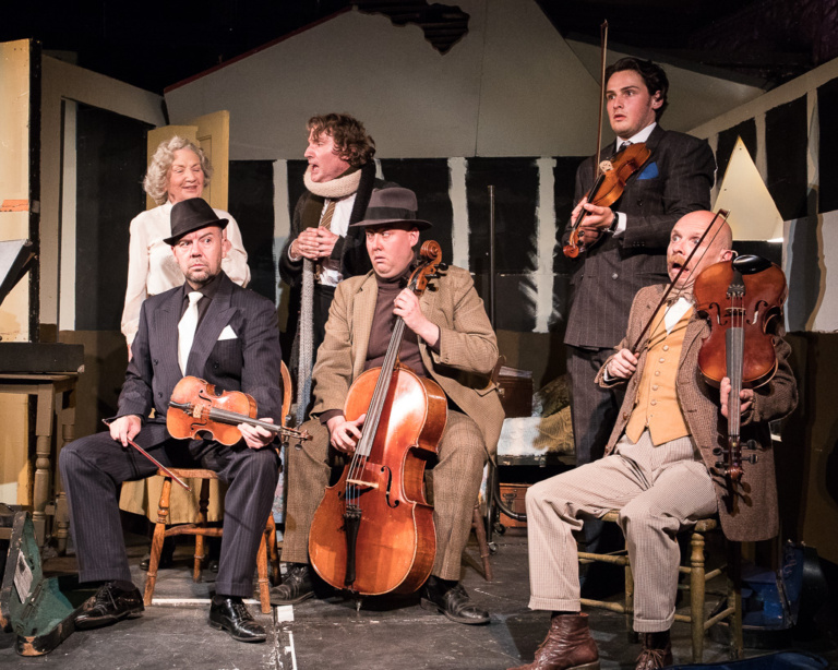 spyinthestalls's tweet photo. #ThrowbackThursday 5-stars🎭
2017 LADYKILLERS @GatehouseLondon
https://t.co/2KUMZtdaxB
2018 FAT JEWELS @TheHopeTheatre
https://t.co/AU4EBbix4z
2019 WHEN IT HAPPENS #TristanBatesTheatre
https://t.co/hbW980zU5A
2021 STARTING HERE, STARTING NOW @WaterlooEast
https://t.co/VvomZeTI7t https://t.co/22npBDrJxC