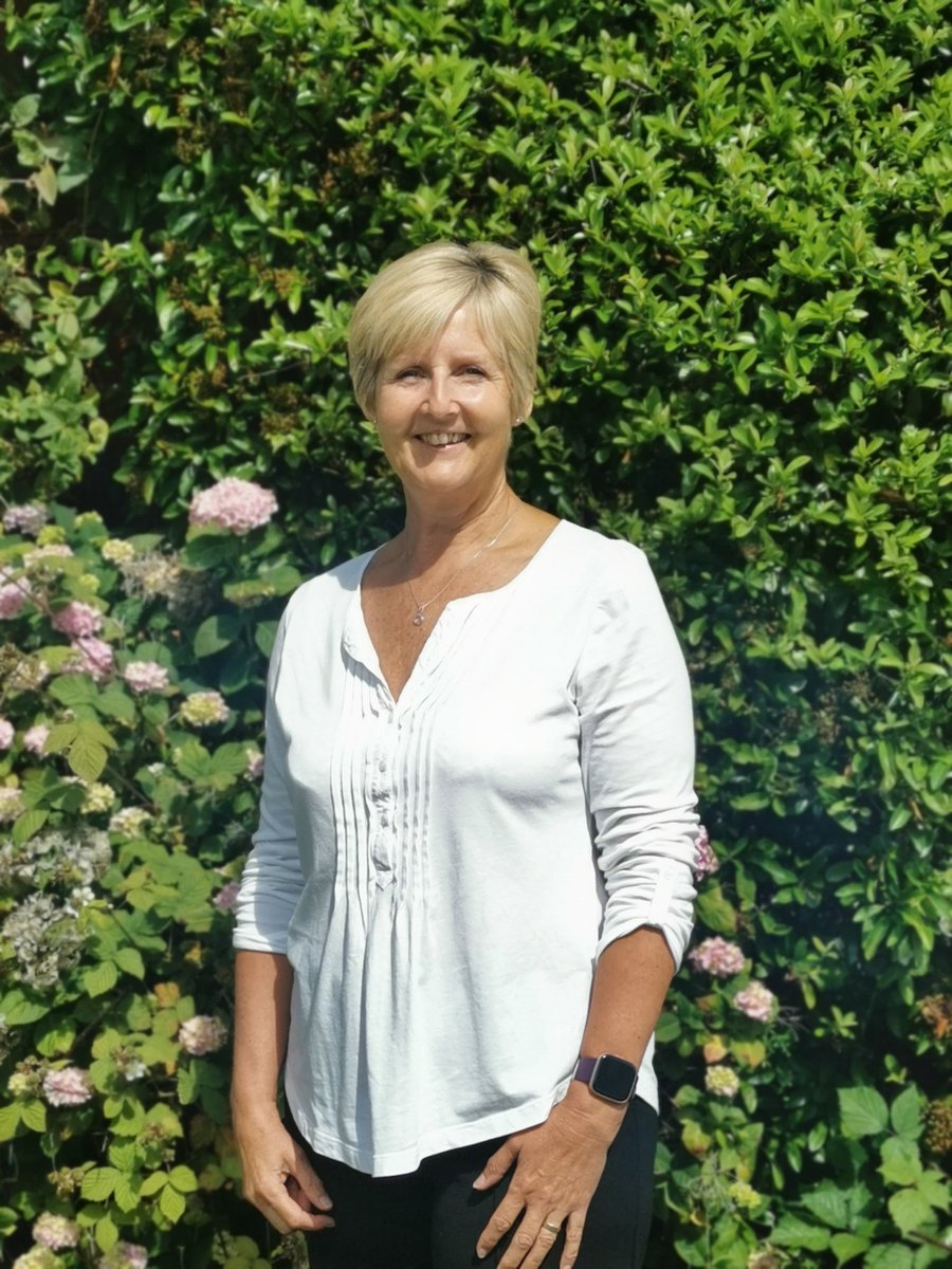 Thanks to Debra for coming to the educators network meeting to talk about palliative and end of life workforce and the picture across our region. A challenge to us to take on together <a href="/RoberstMarie/">Marie roberst</a> #PEOLCNetwork