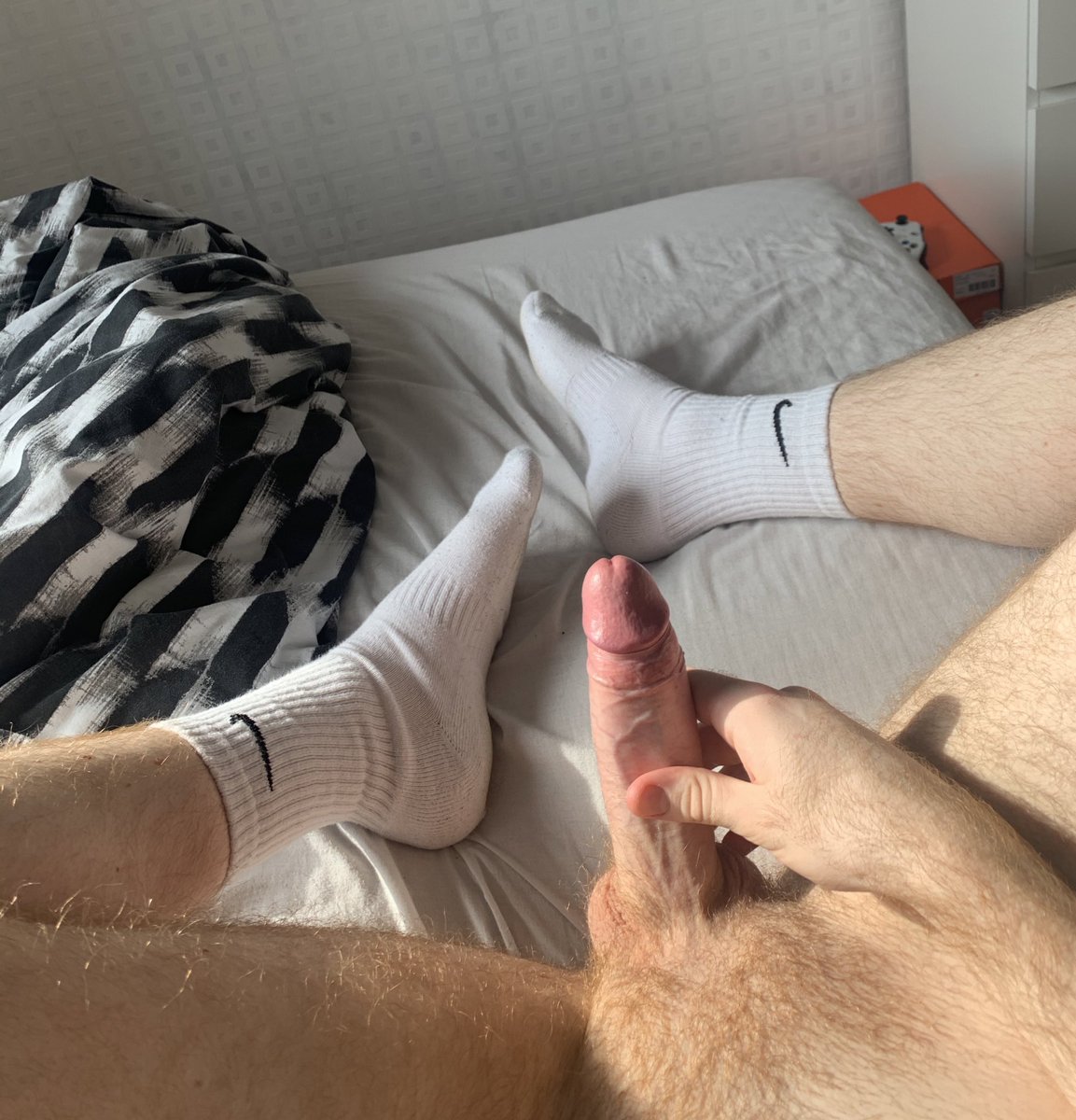 @GayPornBoi1