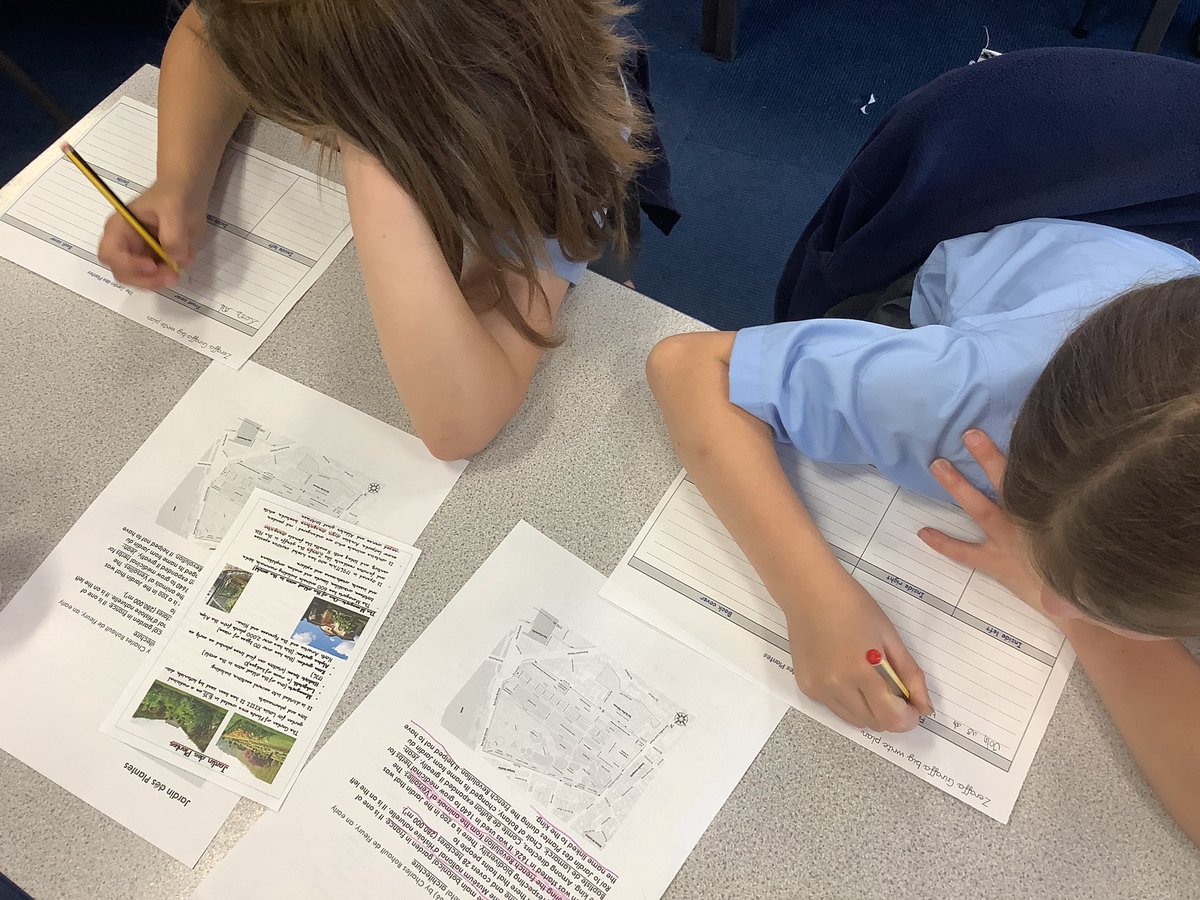 year3wja's tweet photo. Today, Year 3 are starting to plan their big write. We are planning a persuasive guide to the Jardine Des Plantes! Can your child recall any of the wonderful facts they have researched? We are looking forward to using our persuasive techniques. @whitchurchCEFed @WhitchurchJun https://t.co/hJzNiAb1ZZ